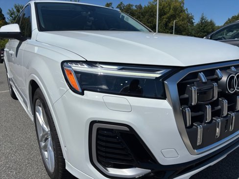 New 2025 Audi Q7 3.0T Premium Plus image 24