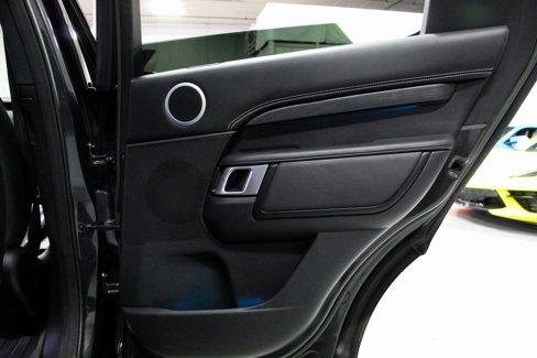 Used 2023 Land Rover Discovery HSE R-Dynamic image 30