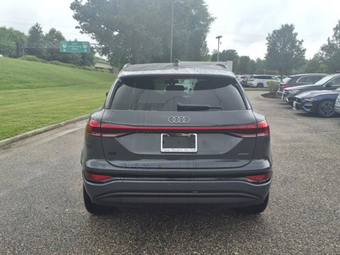New 2025 Audi Q6 e-tron Premium Plus image 7