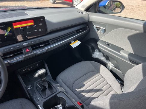 New 2025 Kia K4 EX image 11
