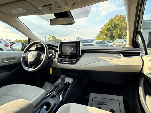 Used 2020 Toyota Corolla LE image 36