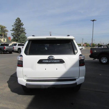 Used 2024 Toyota 4Runner TRD Off-Road image 5