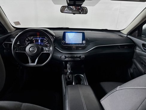 Used 2022 Nissan Altima 2.5 SV image 12