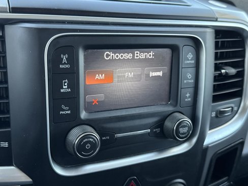 Used 2022 RAM 1500 Classic SLT image 15