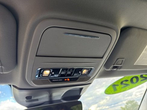 Used 2021 Lincoln Corsair Reserve w/ Equipment Group 201A image 23