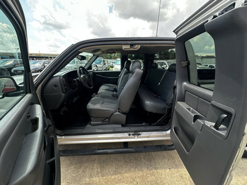 Used 2007 Chevrolet Silverado 1500 W/T image 30