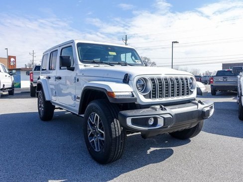 New 2025 Jeep Wrangler Sahara w/ Technology Group image 3