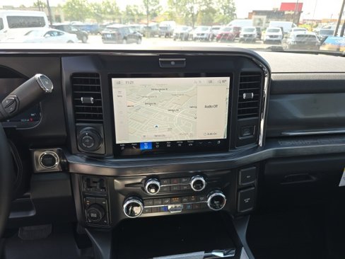 New 2025 Ford F250 Lariat w/ Lariat Ultimate Package image 21