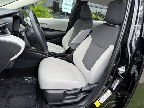 Used 2022 Toyota Corolla LE image 14