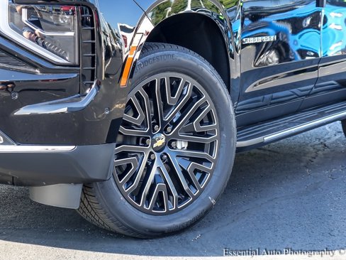 New 2026 Chevrolet Suburban Premier image 5