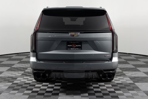 Used 2024 Cadillac Escalade ESV V w/ LPO, Floor Liner Package image 6