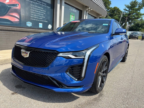 Used 2023 Cadillac CT4 V w/ Navigation Package image 7