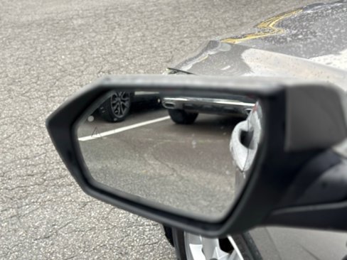 Used 2021 Hyundai Elantra SE image 11
