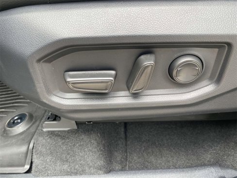 Used 2025 Toyota Tundra SR5 image 16