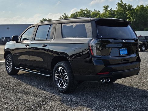 New 2025 Chevrolet Suburban Z71 w/ Comfort Package image 11