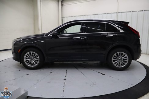 Used 2025 Cadillac XT4 Premium Luxury image 9