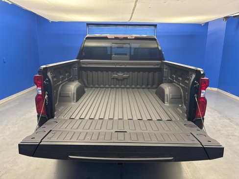 New 2026 Chevrolet Silverado 1500 ZR2 image 30
