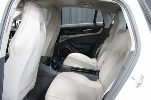 New 2025 Porsche Panamera 4 image 21