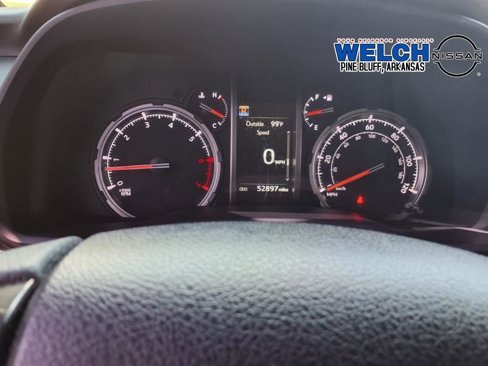 Used 2022 Toyota 4Runner TRD Off-Road image 18