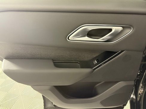 New 2026 Land Rover Range Rover Velar Dynamic SE image 24