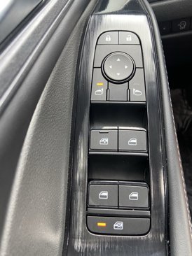 Used 2024 Nissan Rogue SV image 22