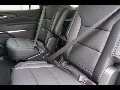 New 2026 Chevrolet Traverse LT w/ Midnight/Sport Edition image 8