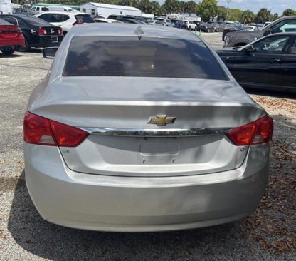 Used 2018 Chevrolet Impala LT image 5