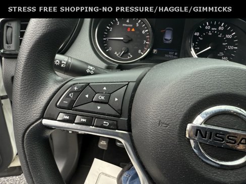Used 2019 Nissan Rogue Sport S image 23
