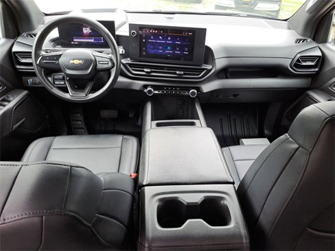 Used 2024 Chevrolet Silverado EV W/T image 10