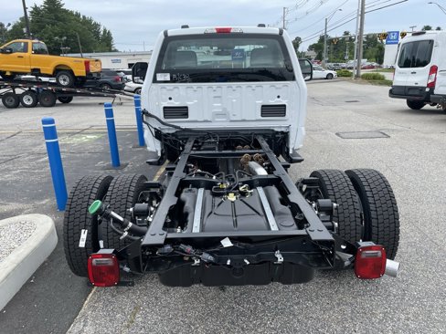 New 2025 Ford F550 4x4 Regular Cab Super Duty image 5