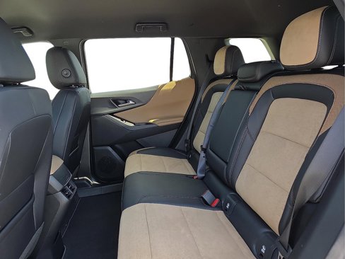 New 2026 Chevrolet Equinox ACTIV image 10