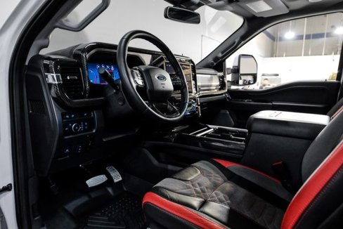 Used 2023 Ford F250 Lariat w/ Lariat Ultimate Package image 3