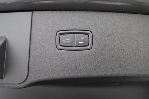 Used 2024 Porsche Cayenne S image 42