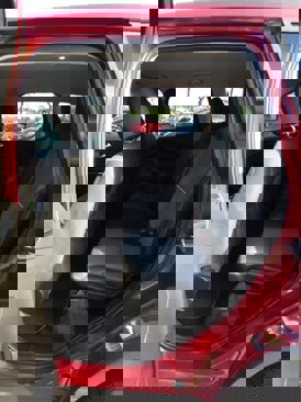 Used 2015 Ford Escape SE image 39