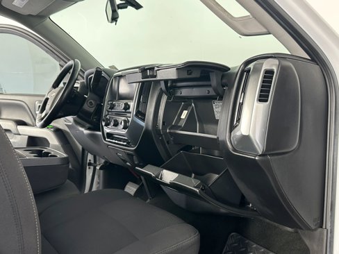 Used 2018 Chevrolet Silverado 1500 LT w/ All Star Edition image 37