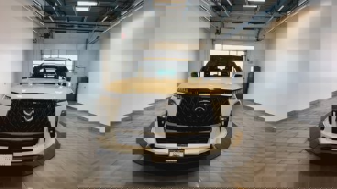 New 2026 INFINITI QX80 Sensory image 3