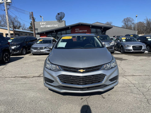 Used 2018 Chevrolet Cruze LS image 2