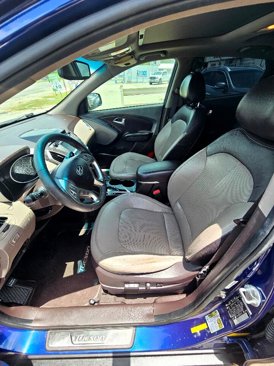 Used 2012 Hyundai Tucson Limited w/ Premium Pkg image 8