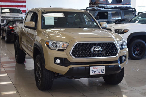 Used 2019 Toyota Tacoma TRD Off-Road w/ Technology Package image 1