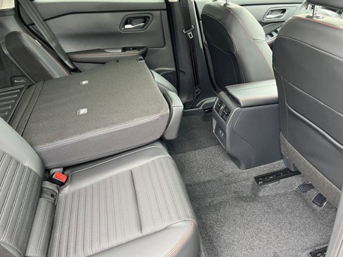 New 2026 Nissan Rogue SV image 19