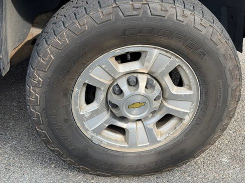 Used 2008 Chevrolet Silverado 3500 LTZ w/ Suspension Package, Off-Road image 17