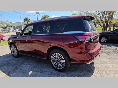 New 2025 INFINITI QX80 Sensory image 13