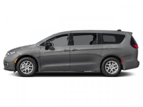 New 2025 Chrysler Pacifica Pinnacle w/ Trailer Tow Group image 6