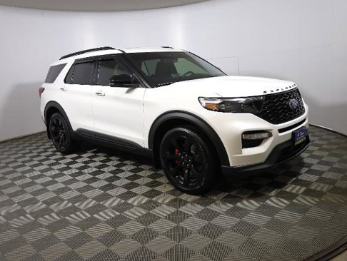 Certified 2024 Ford Explorer ST w/ Equipment Group 401A image 4