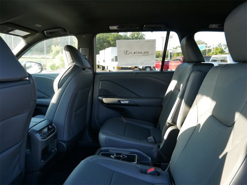 New 2026 Lexus TX 500h AWD image 9