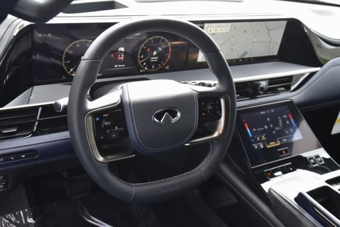 New 2026 INFINITI QX80 Sensory w/ Sport Exterior Package image 16