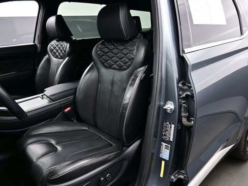 Used 2022 Hyundai Palisade Calligraphy w/ Cargo Package image 13