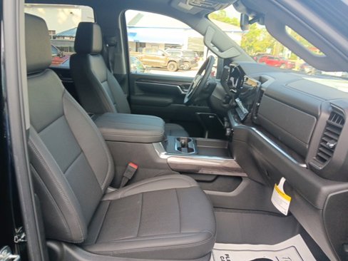 New 2025 Chevrolet Silverado 2500 LTZ w/ LTZ Convenience Package image 25
