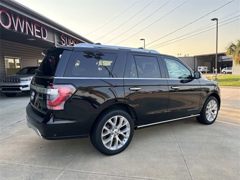 Used 2018 Ford Expedition Platinum image 8
