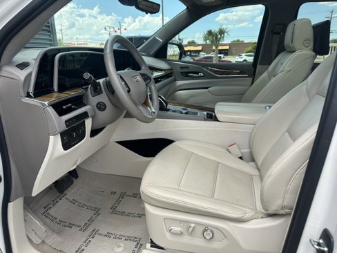 Used 2021 Cadillac Escalade ESV Premium Luxury Platinum image 14